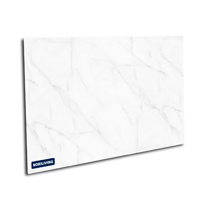 Weiße Heizplatte mit Marmoroptik von Noriliving, geeignet für zeitgemäßes Interieur